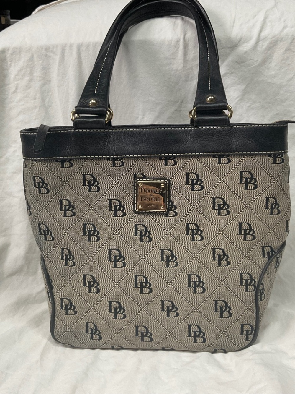 Dooney & Bourke Monogram Zippered Tote/Shoulder Bag